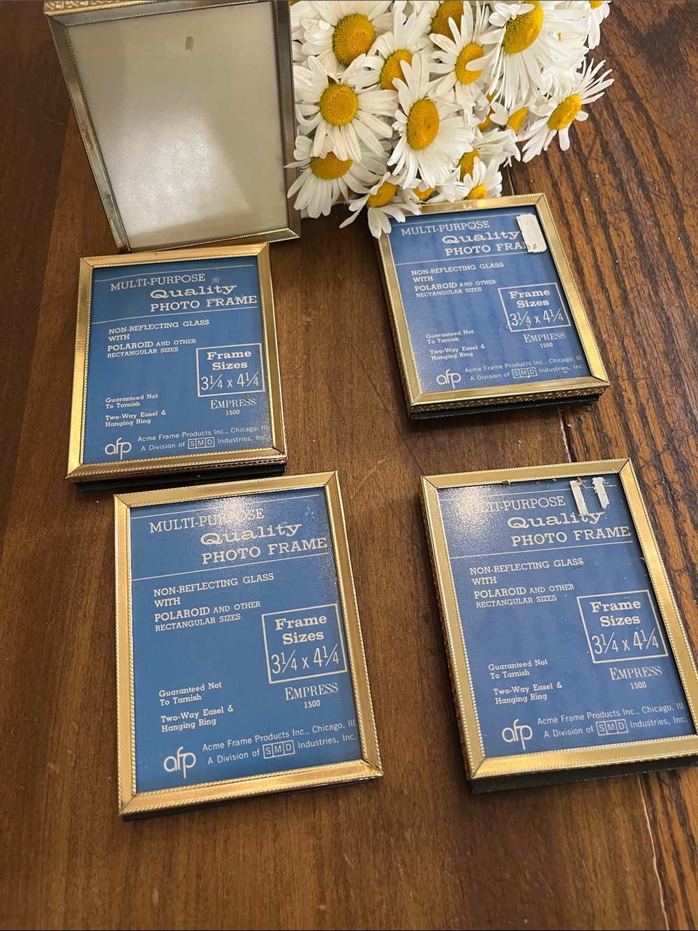 Vintage non reflecting glass Gold Multi-Purpose frames - Set of 5